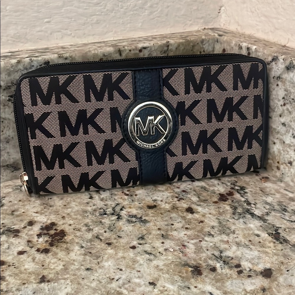 Michael Kors Black and Tan Logo Wallet